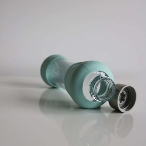 EQUA-borosilicate-glass-bottle-–-leak-proof-reusable-hydration-bottle-actve-mint.j
